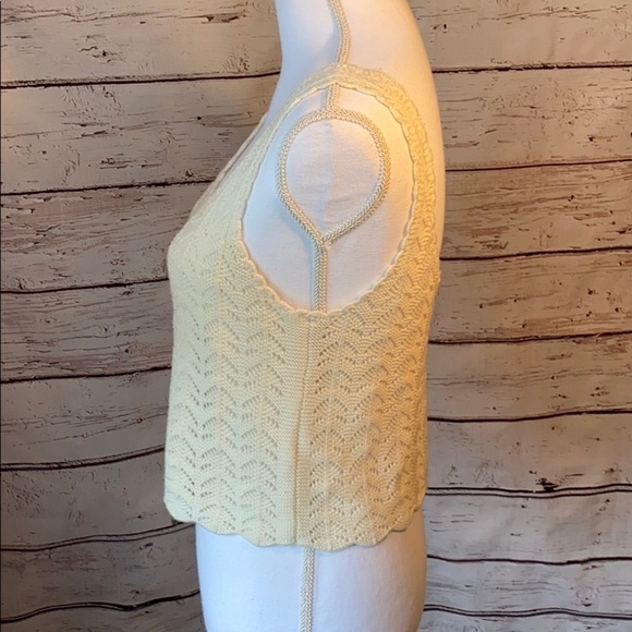 COTTON ON Crochet Cream Small Crop Top - Picture 4 of 13